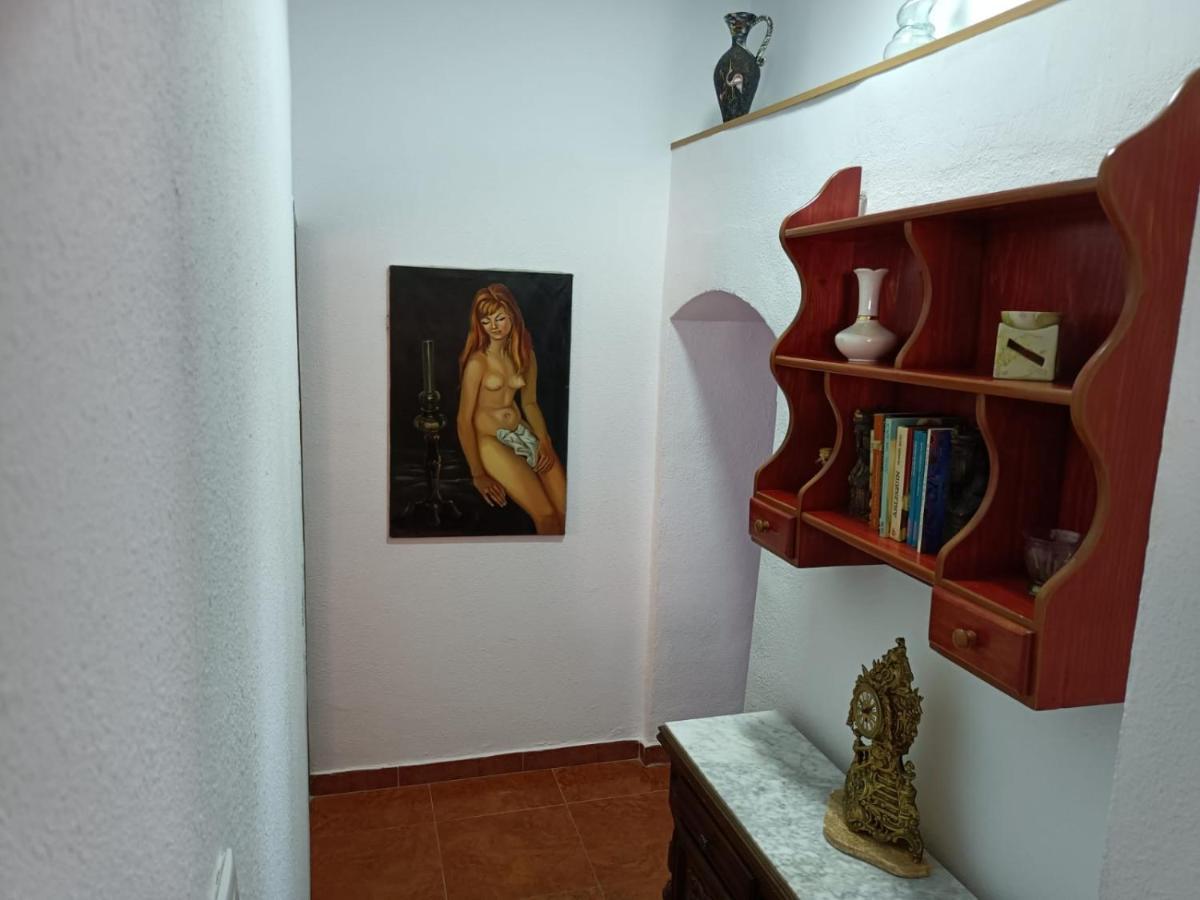 Apartamento Turistico Muralla De Caceres Exterior photo